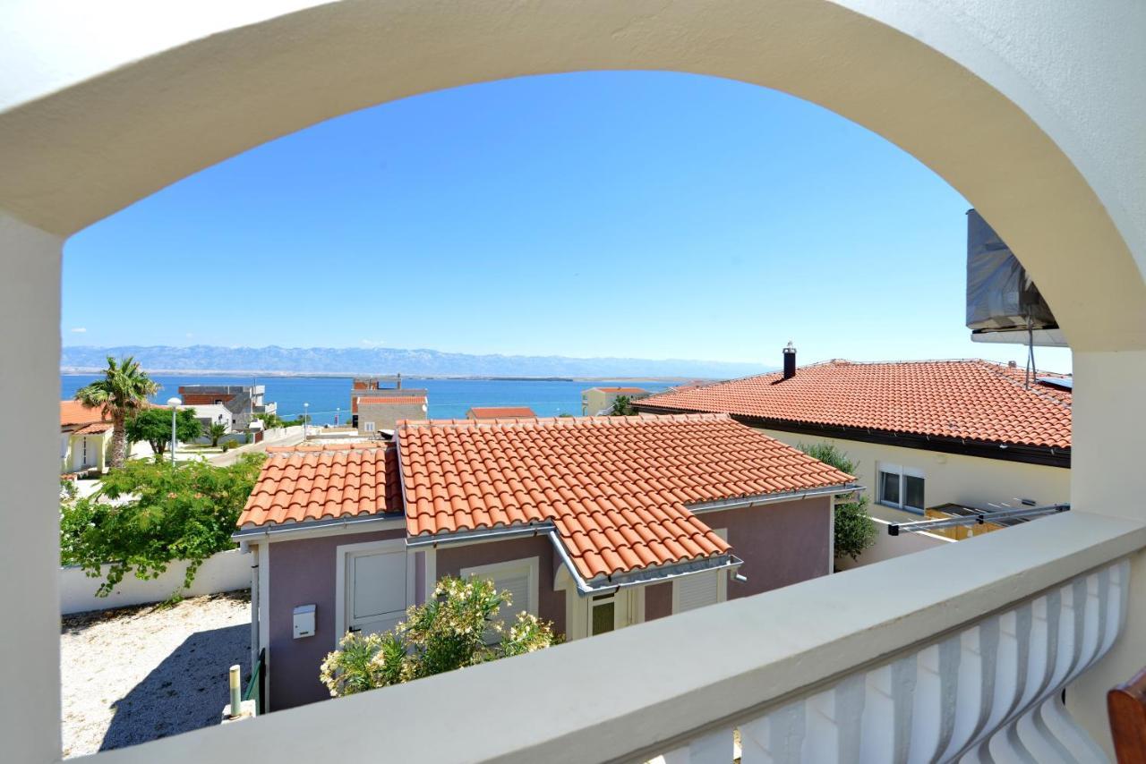 Apartmani Laura Vir Exterior foto